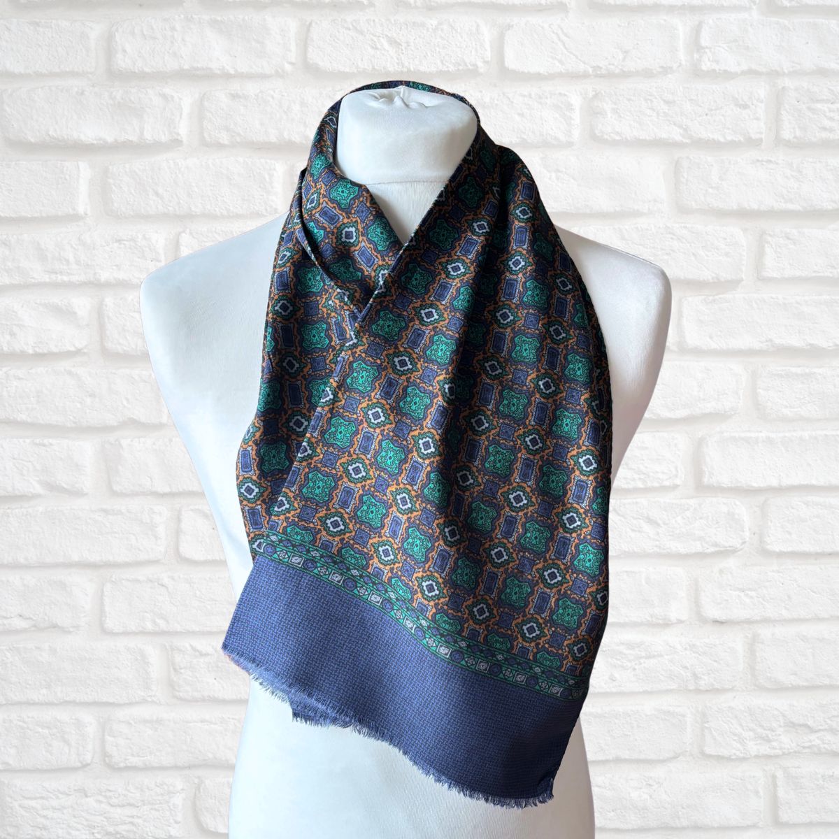 1960s Mod Style Wool and Silk Men’s Dark Blue Geometric Paisley Print Vintage Scarf with Fringing