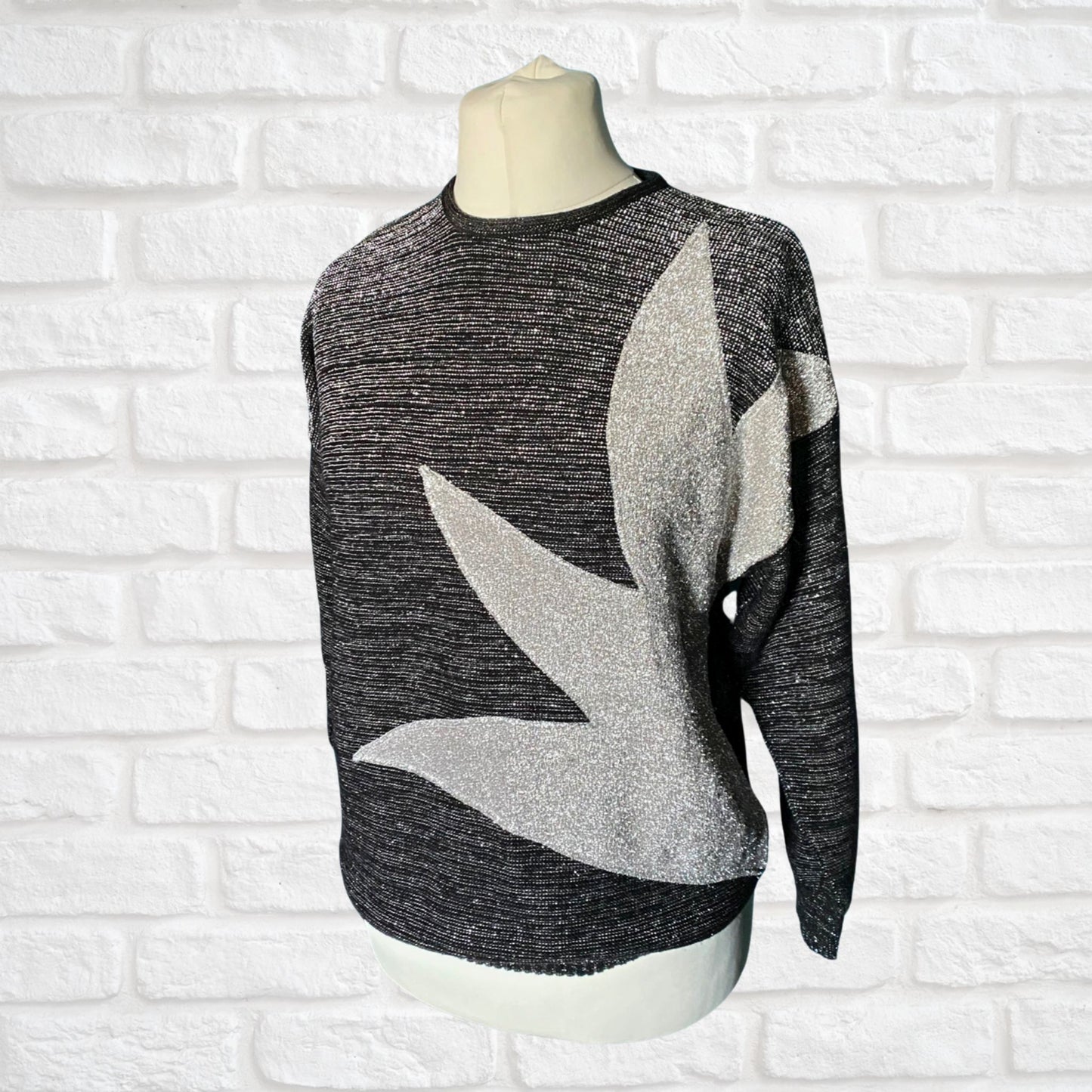 80s Black and Silver Sparkly Star Design Vintage Jumper. Approx UK size 14-18.