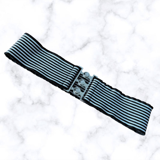 Vintage 80s Black and White Striped Stretch Waist Belt with Metal Clasp. Approx UK size 6-10