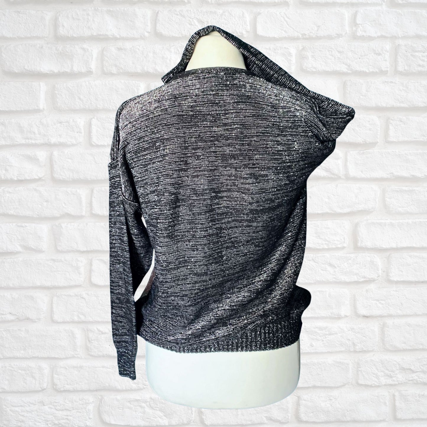 80s Black and Silver Sparkly Star Design Vintage Jumper. Approx UK size 14-18.