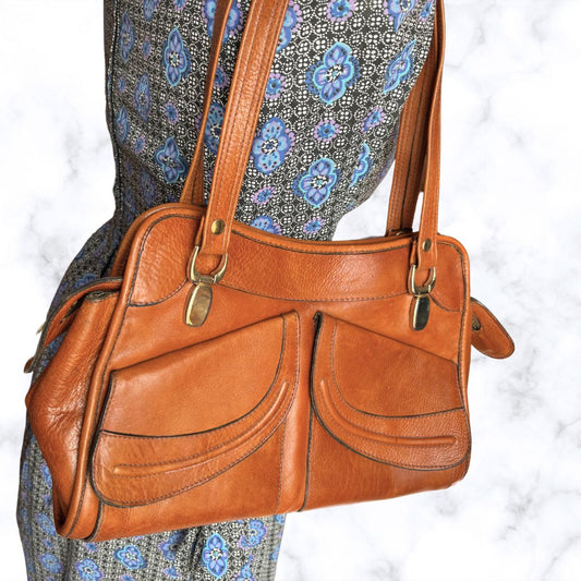 70s Dark Tan Leather Vintage Shoulder Bag. Stylish and Secure