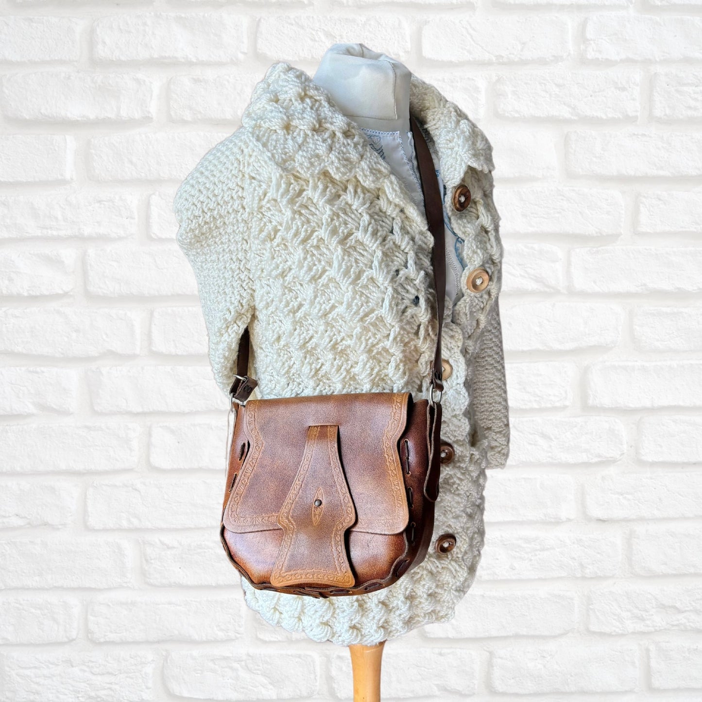 Vintage 70s Brown Tooled Leather Shoulder Bag with Front Flap and Hidden Metal Clasp