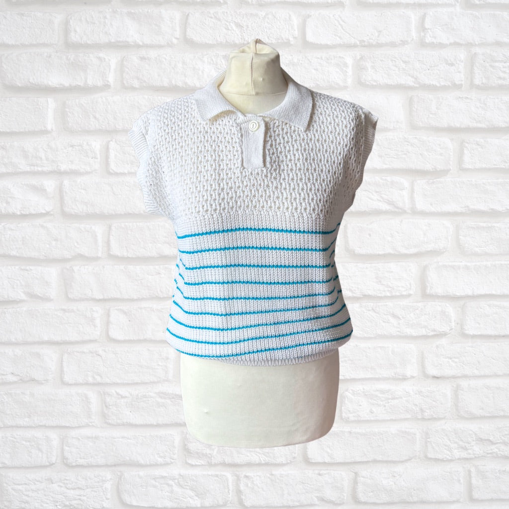 80s Vintage White and Blue Striped Summer Top. Approx UK size 8-10