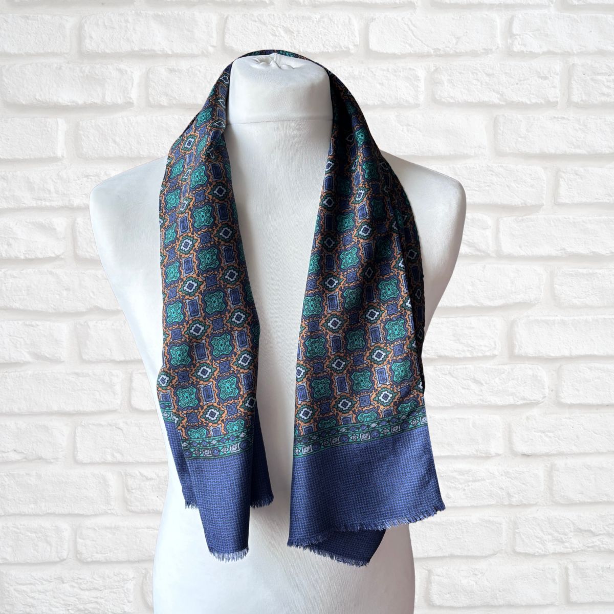 1960s Mod Style Wool and Silk Men’s Dark Blue Geometric Paisley Print Vintage Scarf with Fringing