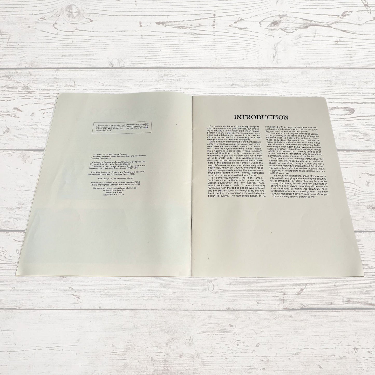 Smocking : Technique, Projects and Designs - A 1970s Sewing Book by Dianne Durand