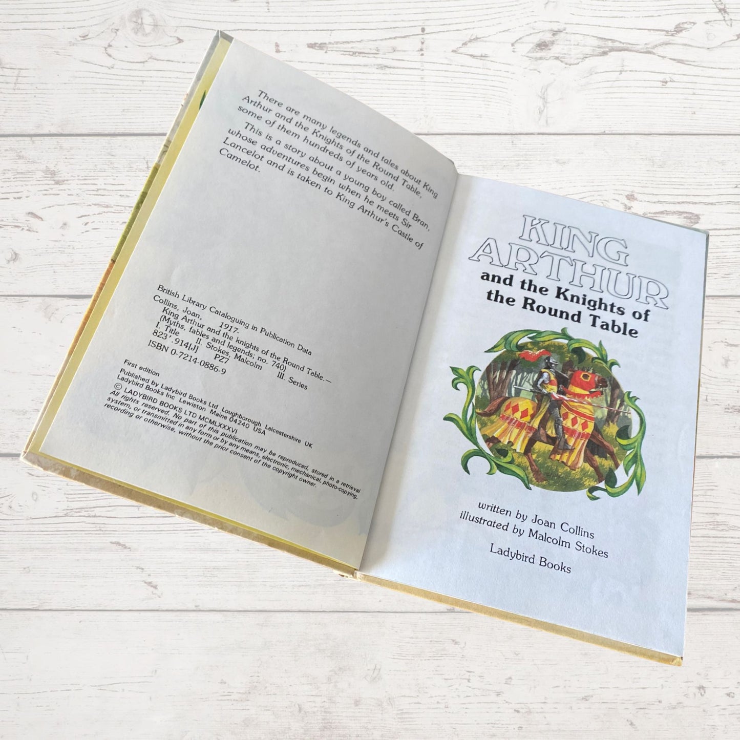 King Arthur and the Knights of the Round Table  : Ladybird book Myths, Fables and Legends. Series 740. Nostalgic gift idea