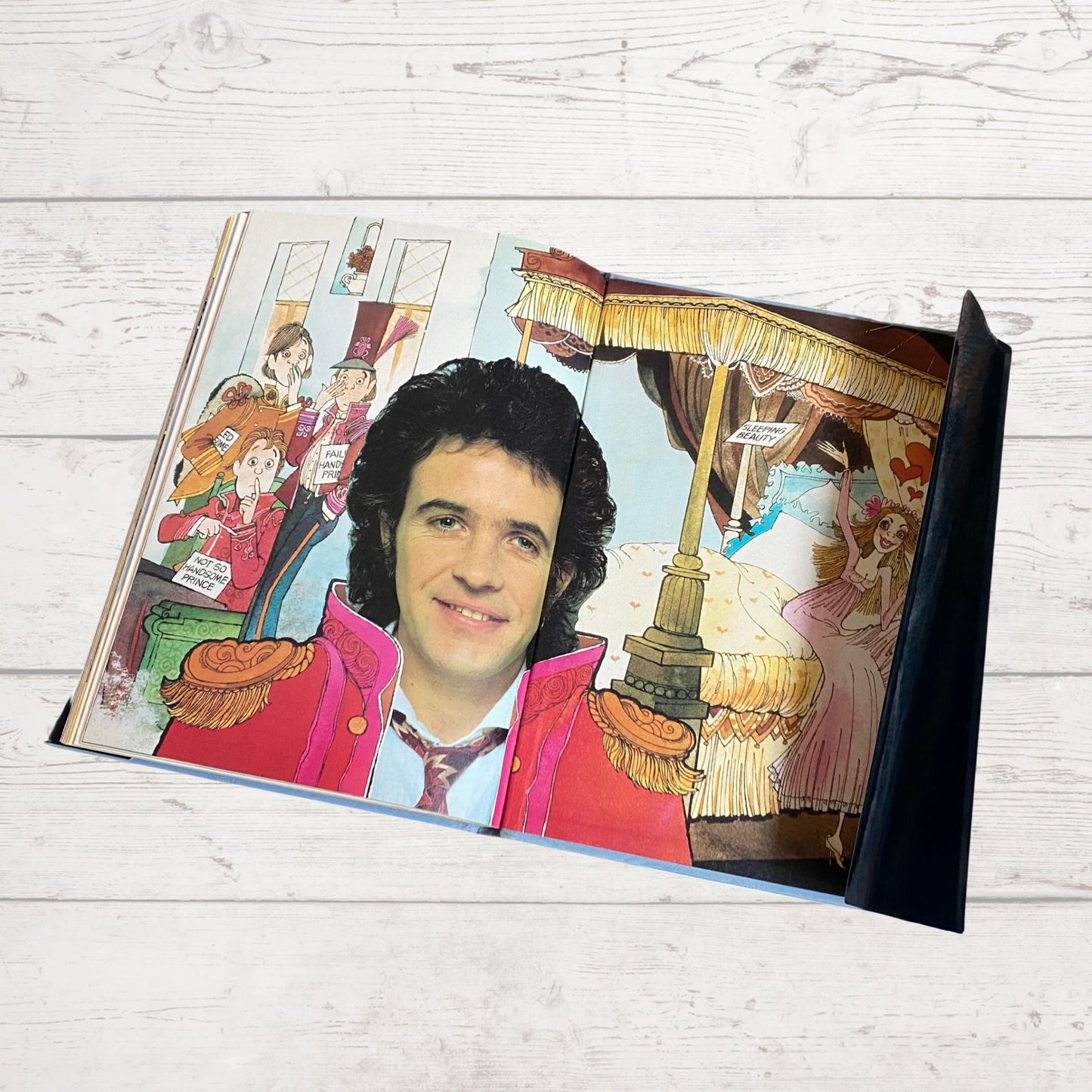 Vintage Diana Annual 1981 , full of fiction, fashion, fun and nostalgia. Great gift idea