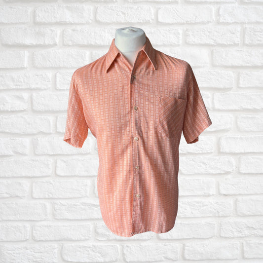 70s Peach and White Short Sleeved Vintage Shirt  Approx UK size L - XL (men) 14-16 ( women )