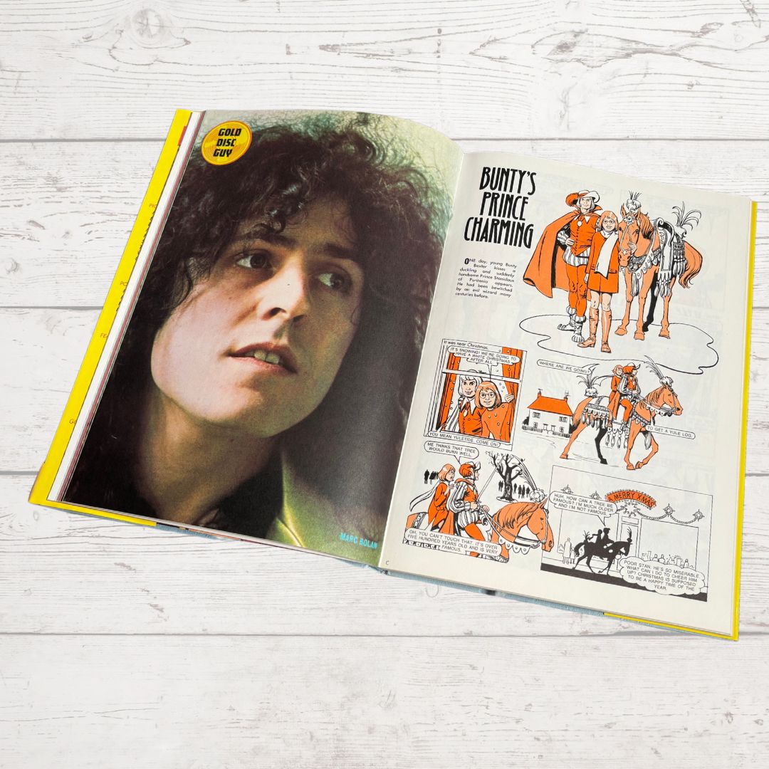 Vintage Diana Annual 1974, full of fiction, fashion, fun and nostalgia. Great gift idea