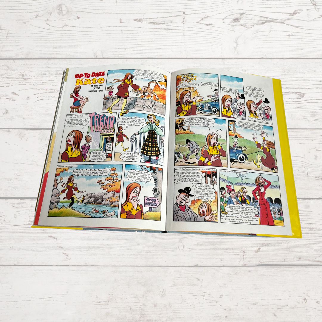 Vintage Diana Annual 1974, full of fiction, fashion, fun and nostalgia. Great gift idea