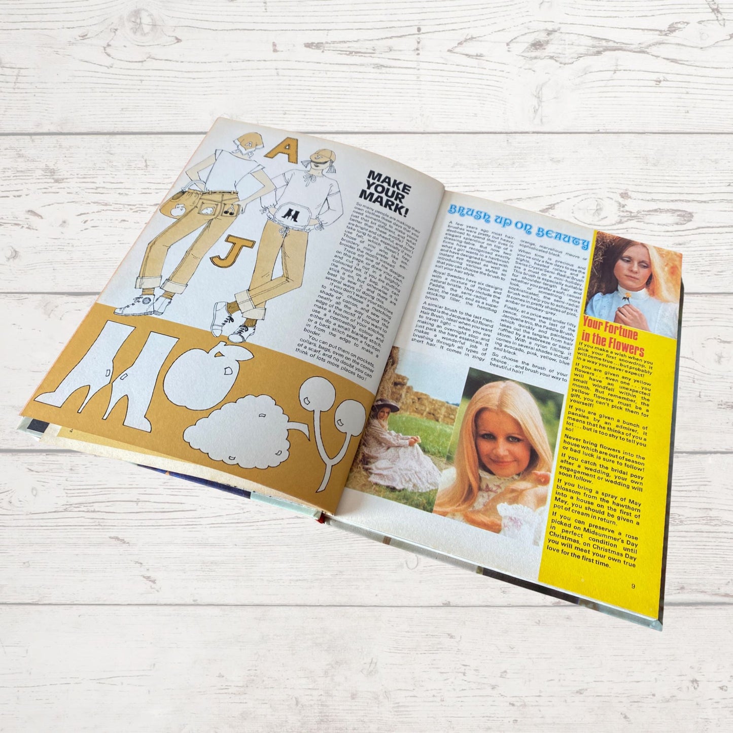 Vintage Schoolgirls’ Annual 1978, full of fiction, fun, pop and beauty. Great gift idea