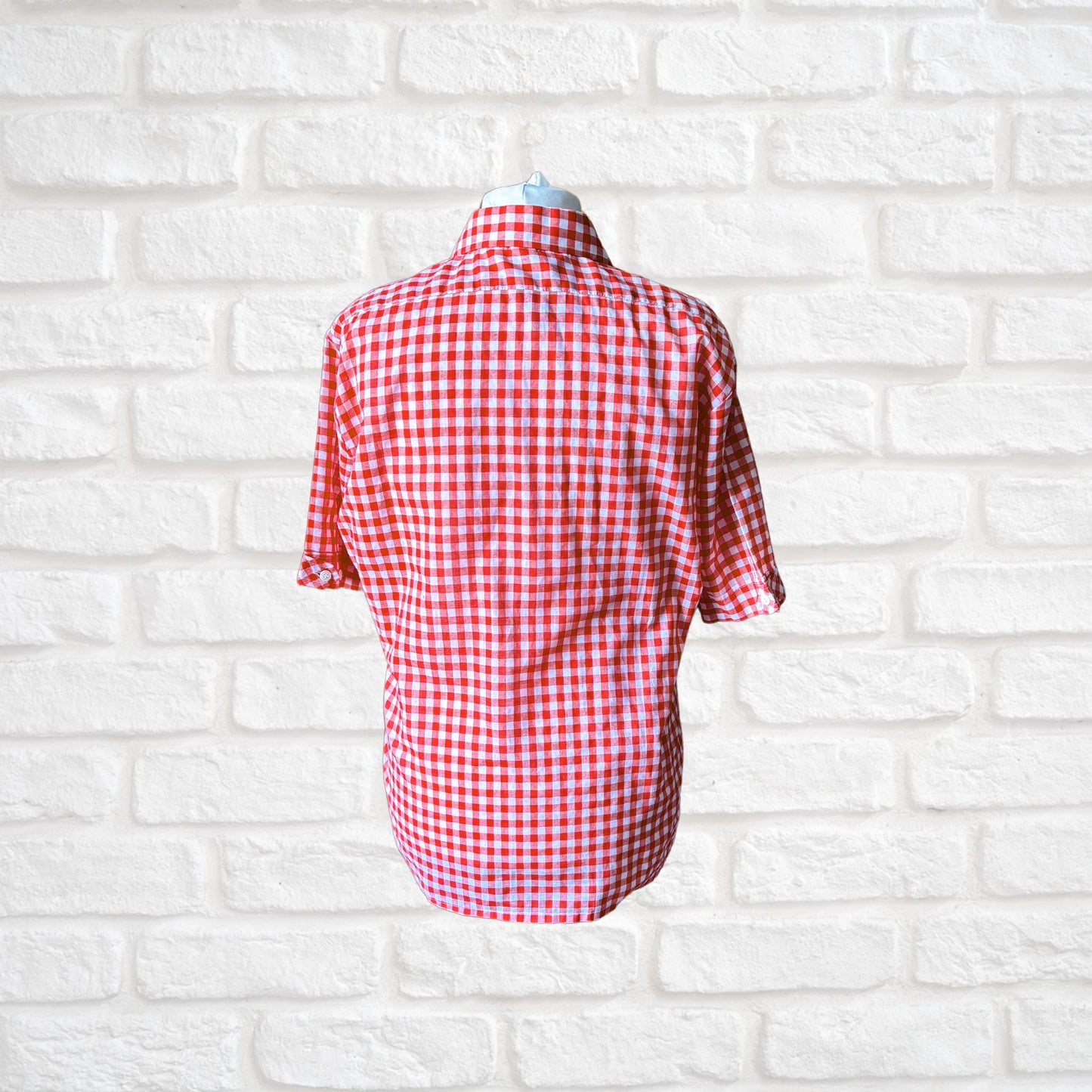 Red and White Gingham Short Sleeved Vintage Shirt Approx UK size L - XL (men) 16- 18 (women )