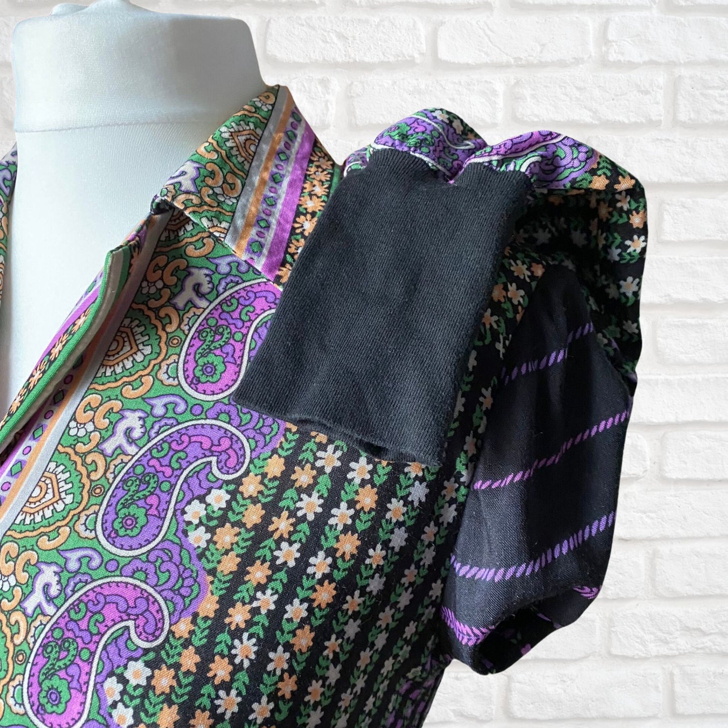 70s long purple paisley floral shirt waister dress . Approx U.K size 12