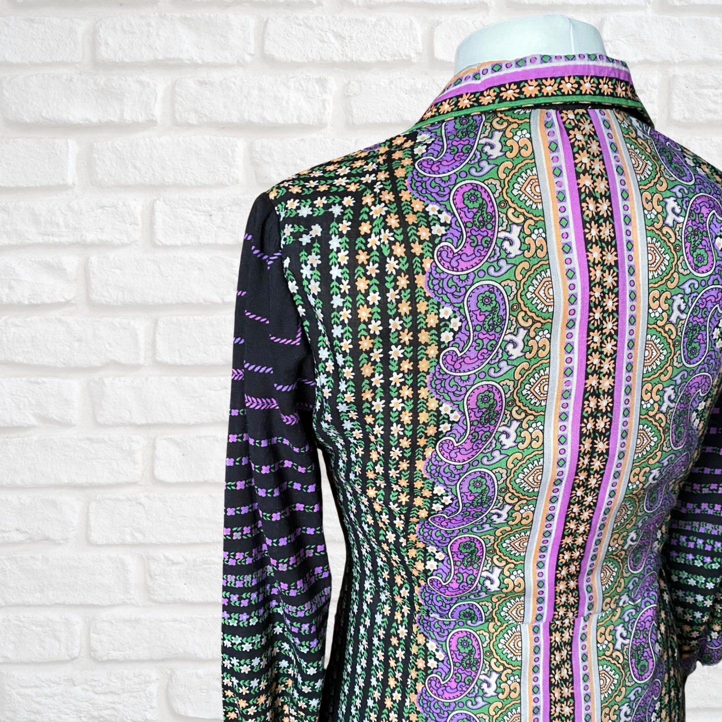 70s long purple paisley floral shirt waister dress . Approx U.K size 12