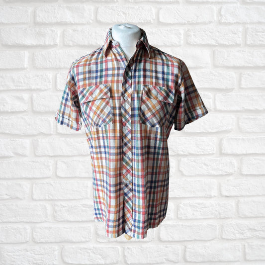 Bright and Colourful Checked Short Sleeved Vintage Shirt. Approx UK size L ( men) 12-14 (women )