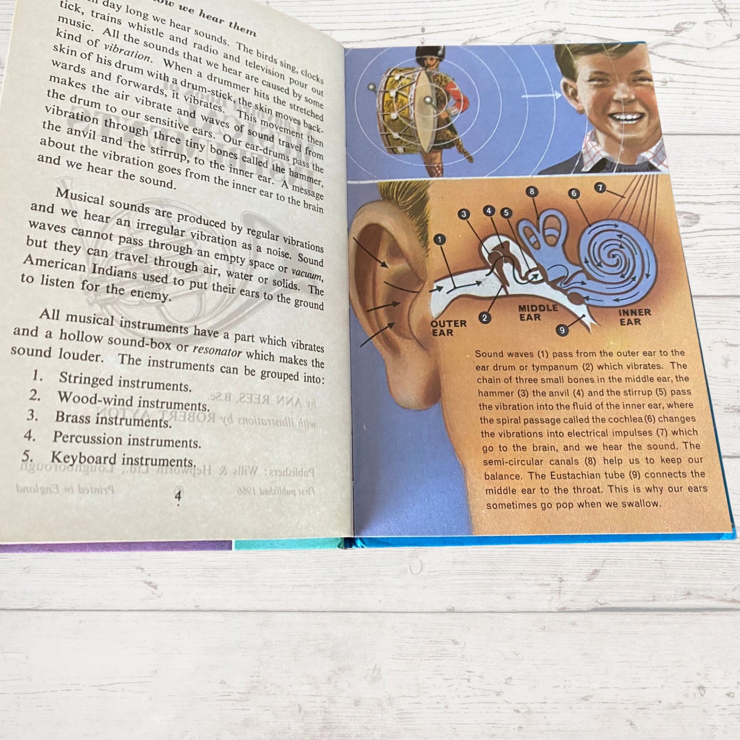 Vintage 1970s ladybird book, A ladybird book of Musical Instruments. Series 662