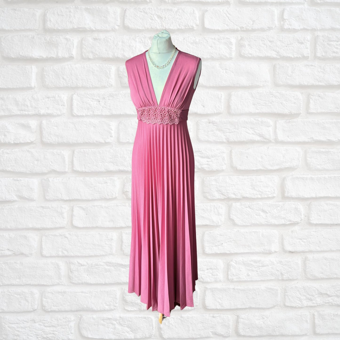 Pink vintage Grecian style, deep v neck maxi dress. Approx UK size 6-8