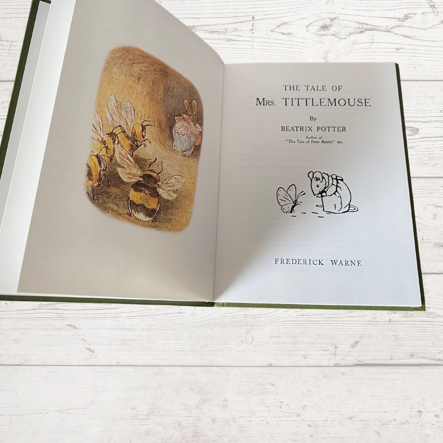 The Tale of Mrs. Tittlemouse. Vintage Beatrix Potter book. 1989 edition. Great gift idea.