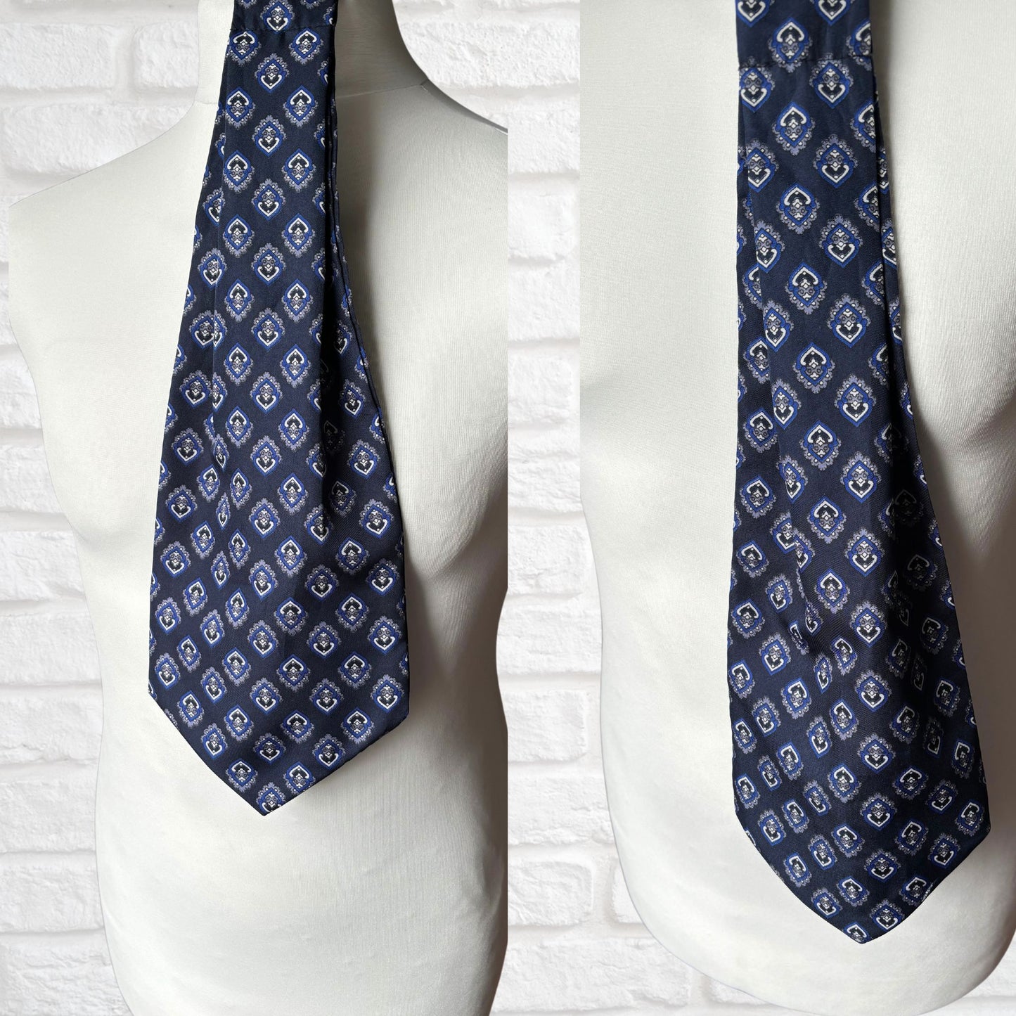 60s mod style blue and white Paisley print vintage cravat. Made in Britain by Tootal