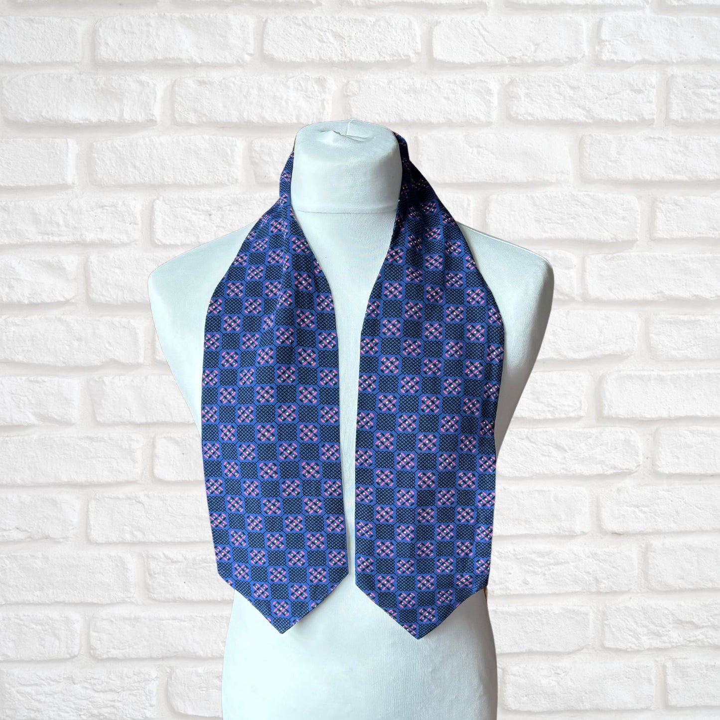 60s mod style blue, black, white and red geometric print vintage cravat