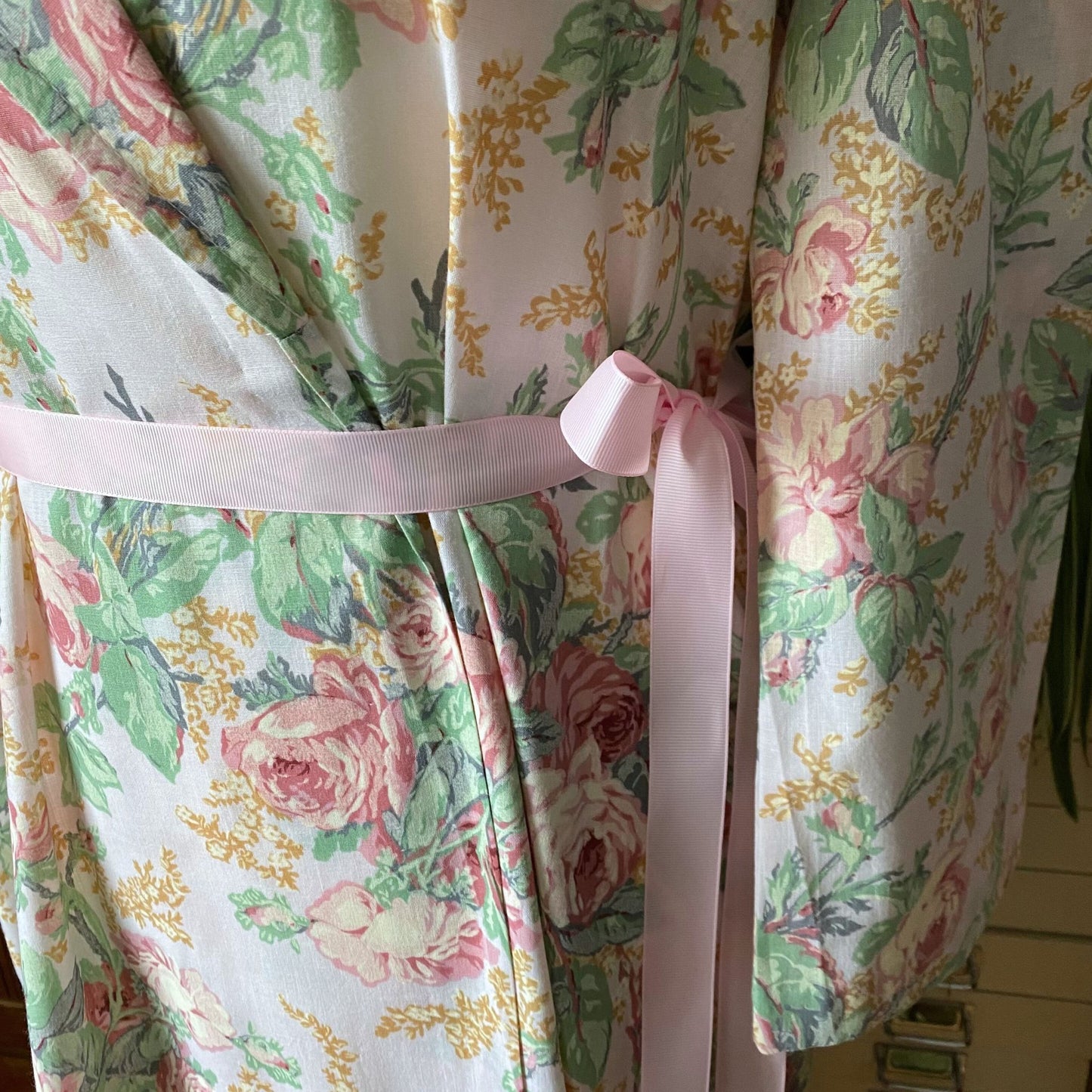 Full Length Pink Floral Vintage Robe with Ribbon Belt. Approx U.K. size 12-16