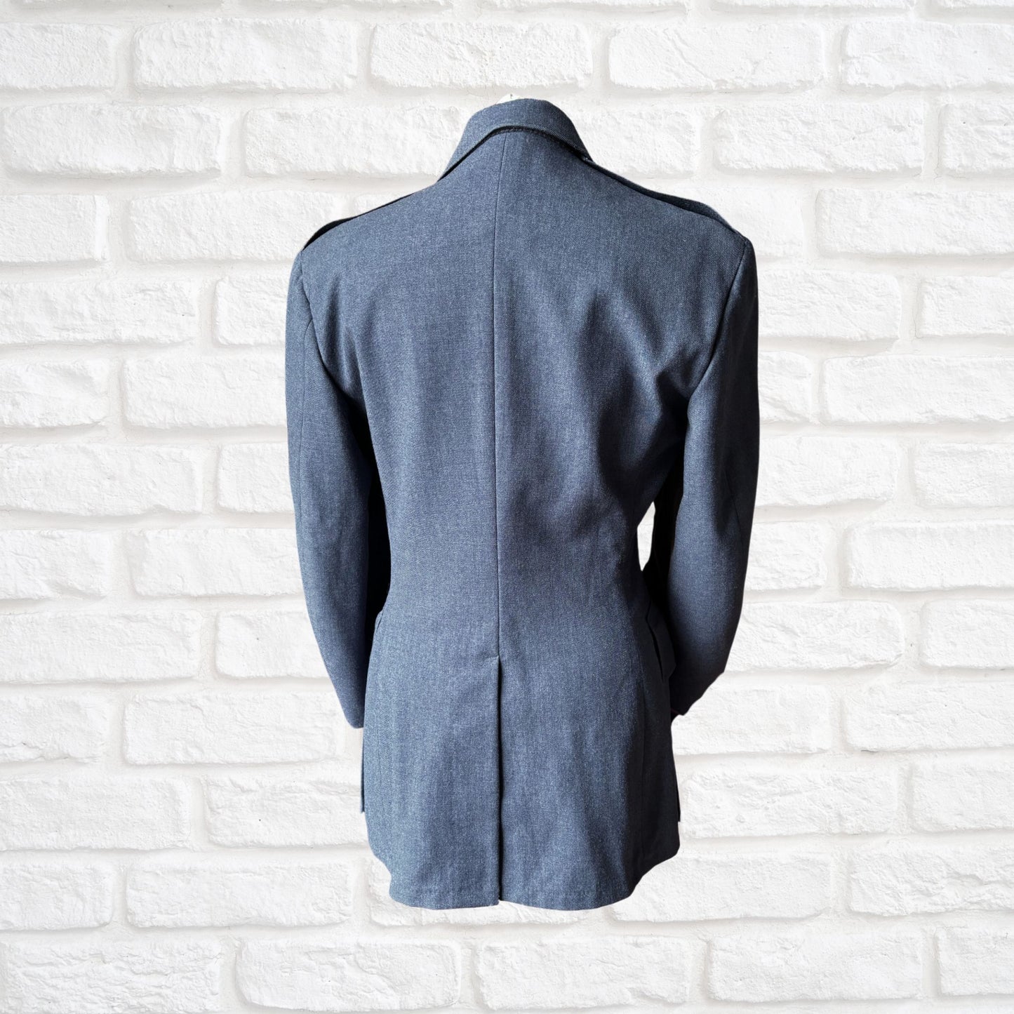 1950s USAF Blue Wool Serge Vintage Military Jacket with Detachable Metal US Pins. Approx UK XS-S (m) 10-12(f)