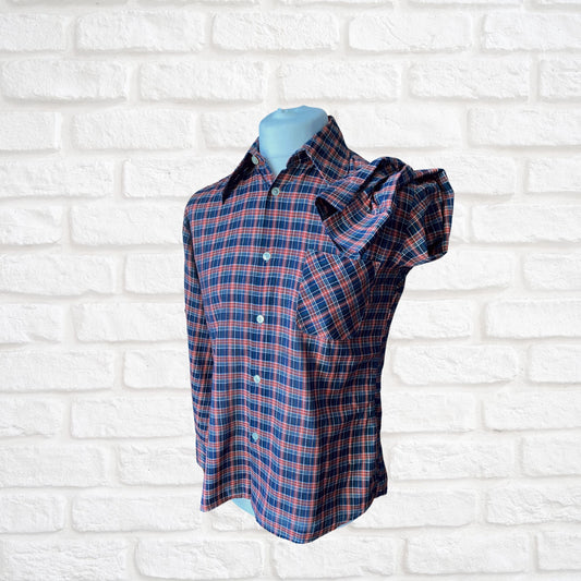 70s Red and Blue Checked Vintage Shirt with Dagger Collar. Approx UK size M to L (men) 12 - 14 (women)