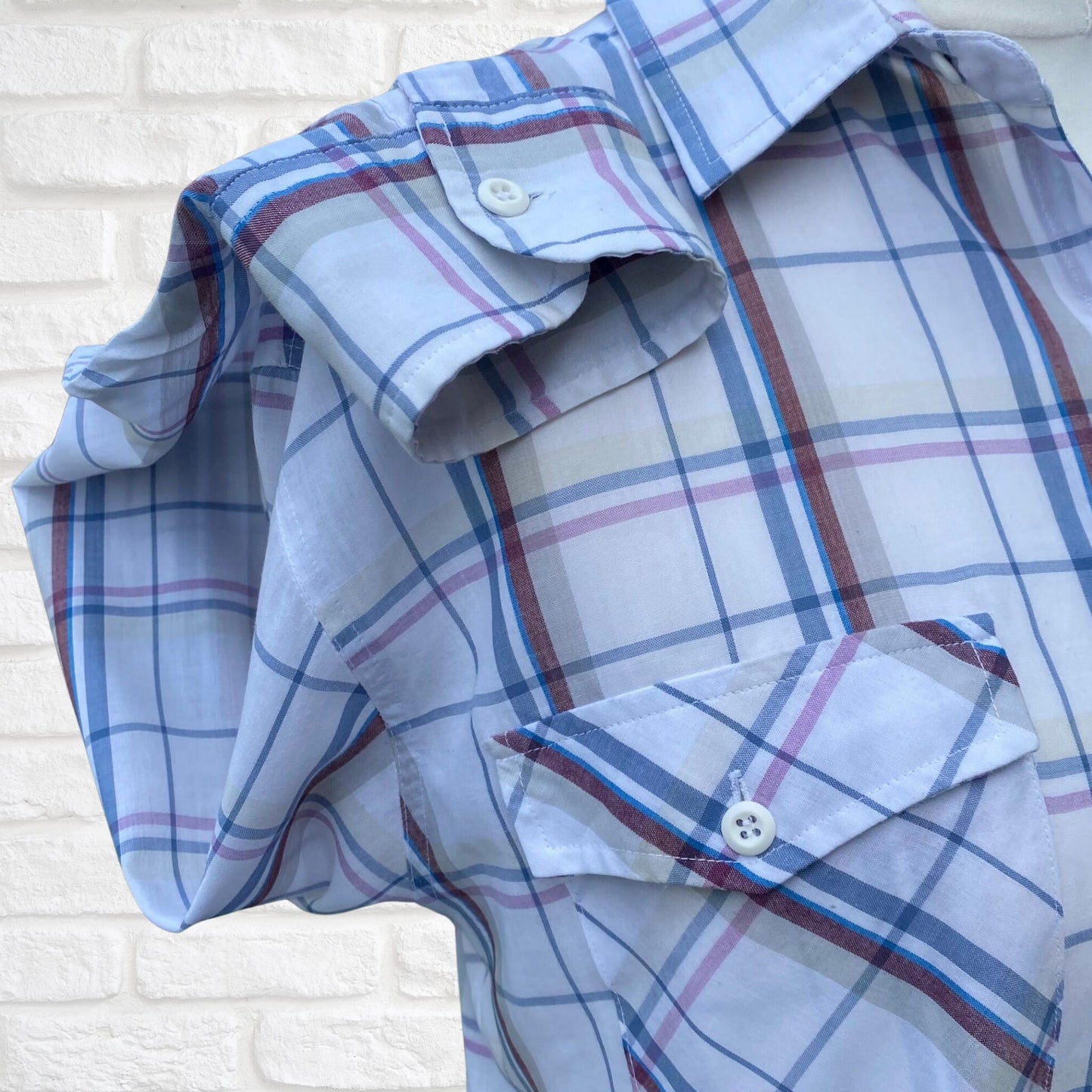 White Striped Long Sleeved Cotton Vintage Levi Shirt  Approx UK size L (mens) 12-16 (women’s)