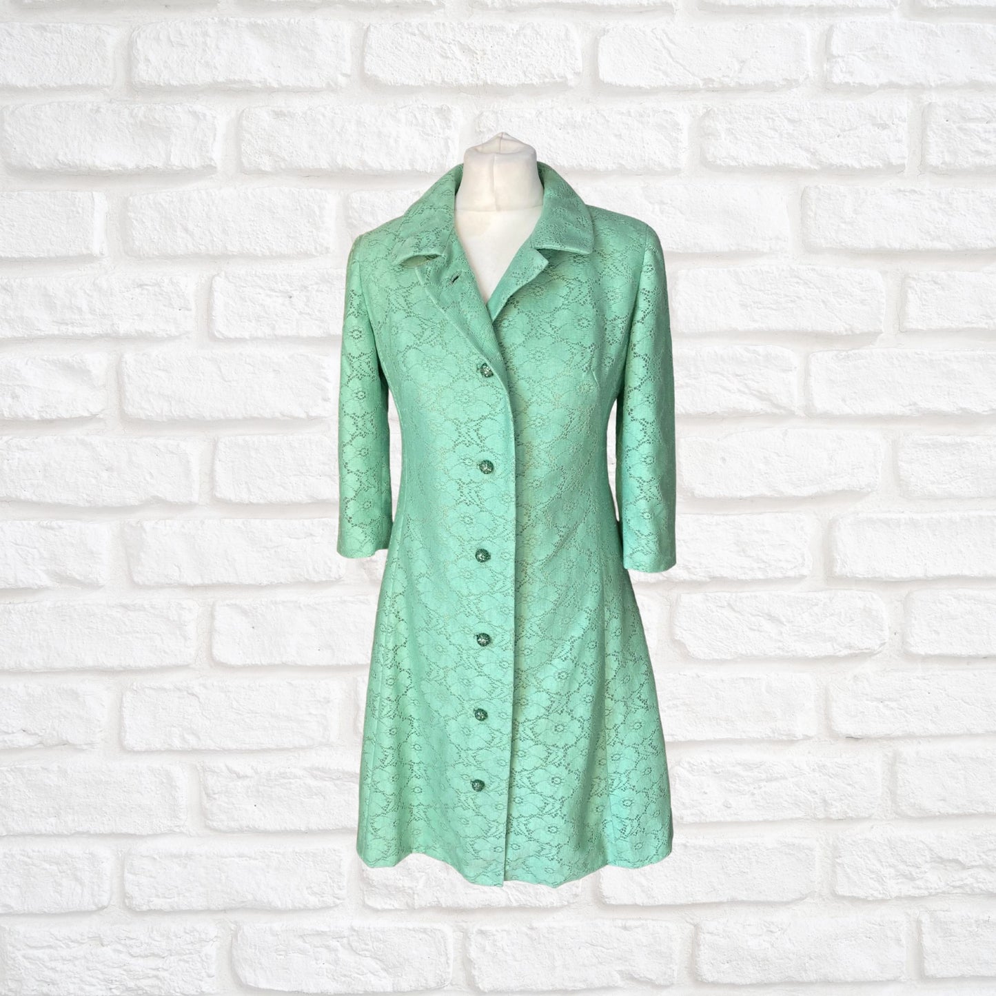 60s style mint green vintage lace coat/ dress. Approx UK size 10-12