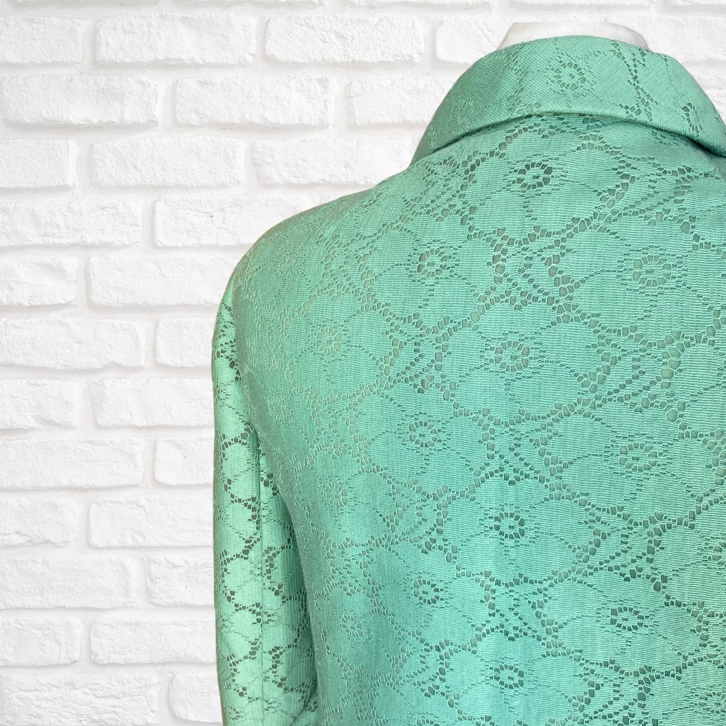 60s style mint green vintage lace coat/ dress. Approx UK size 10-12