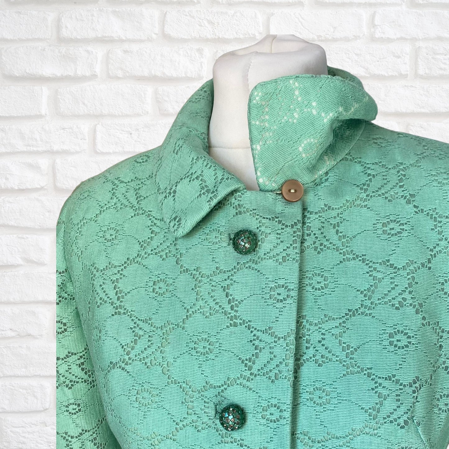 60s style mint green vintage lace coat/ dress. Approx UK size 10-12