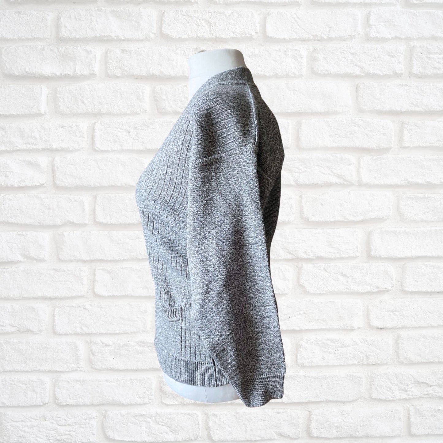 Grey Grandad Style Vintage Cardigan with V-Neck and pockets.Approx U.K. size 12-18