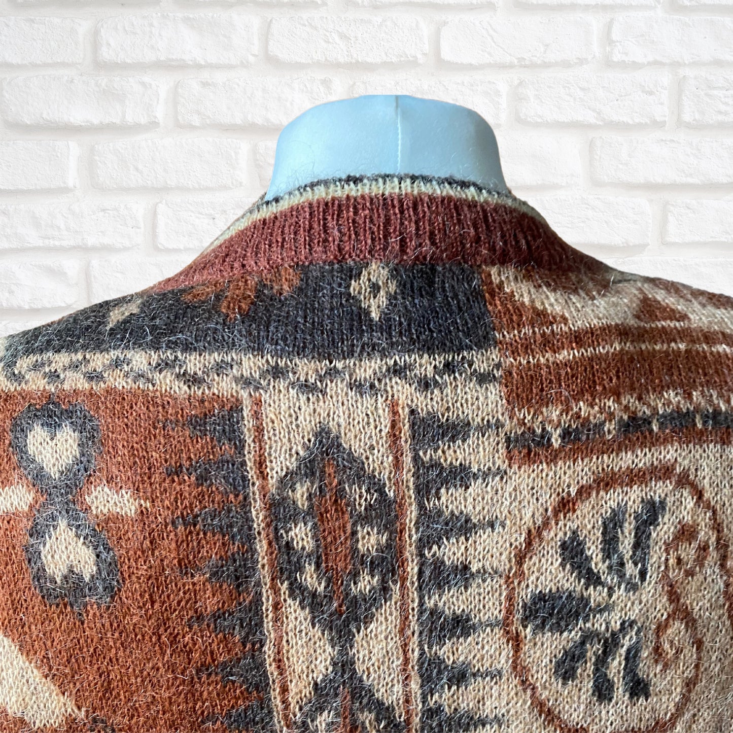 Vintage Brown and Cream Mohair Blend Abstract Print Cardigan. Approx U.K. size 16-24