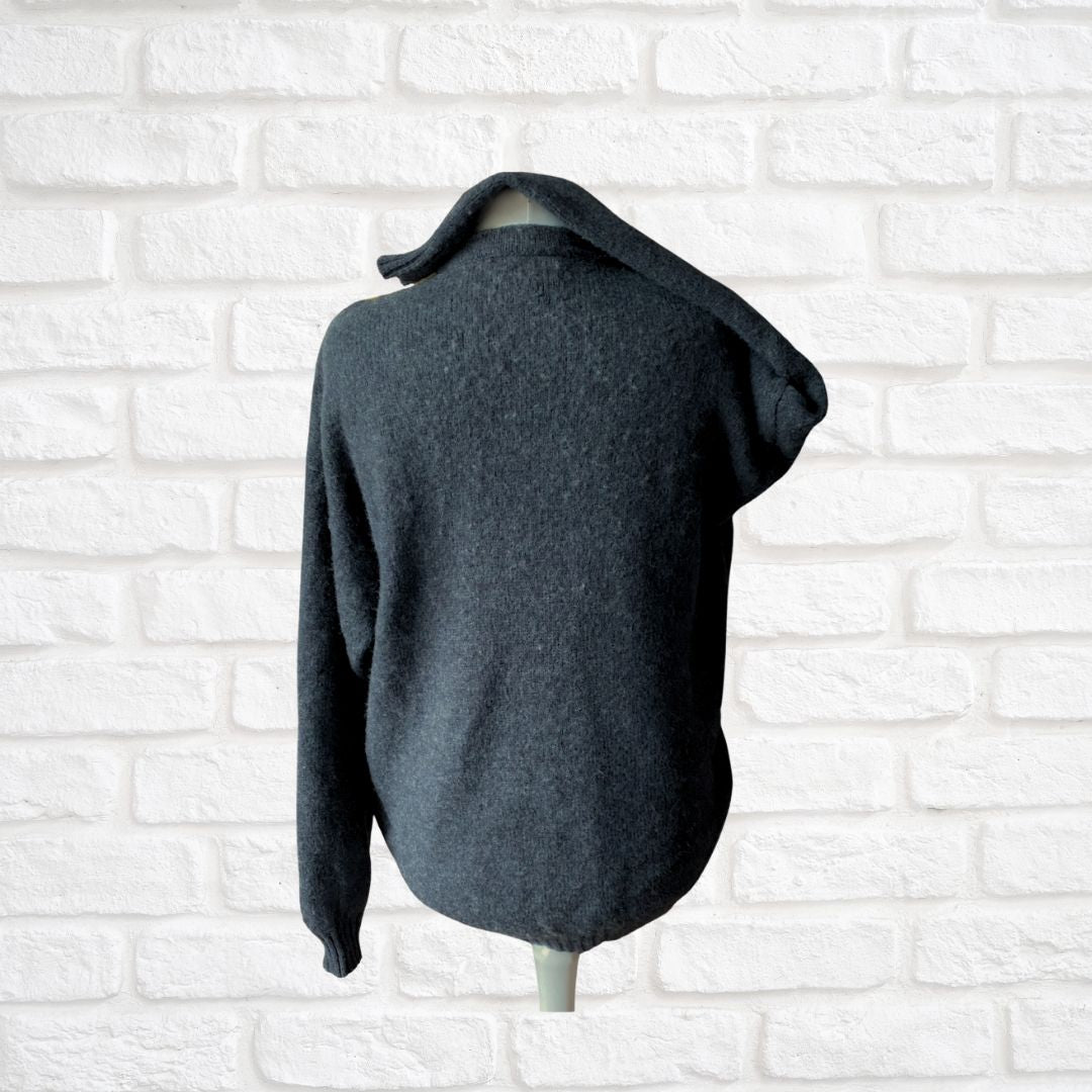Vintage Dark Charcoal Wool Jumper with Decorated V-Neck Detail | Relaxed Fit | Made in Italy.Approx UK size 18 - 24