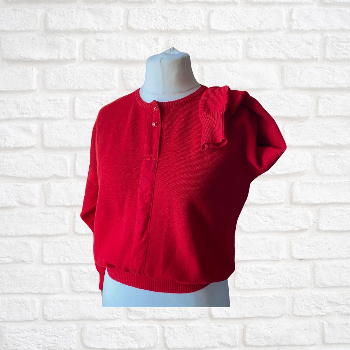 Vintage Red 80s Crew Neck Wool Jumper. Approx UK size 16-20