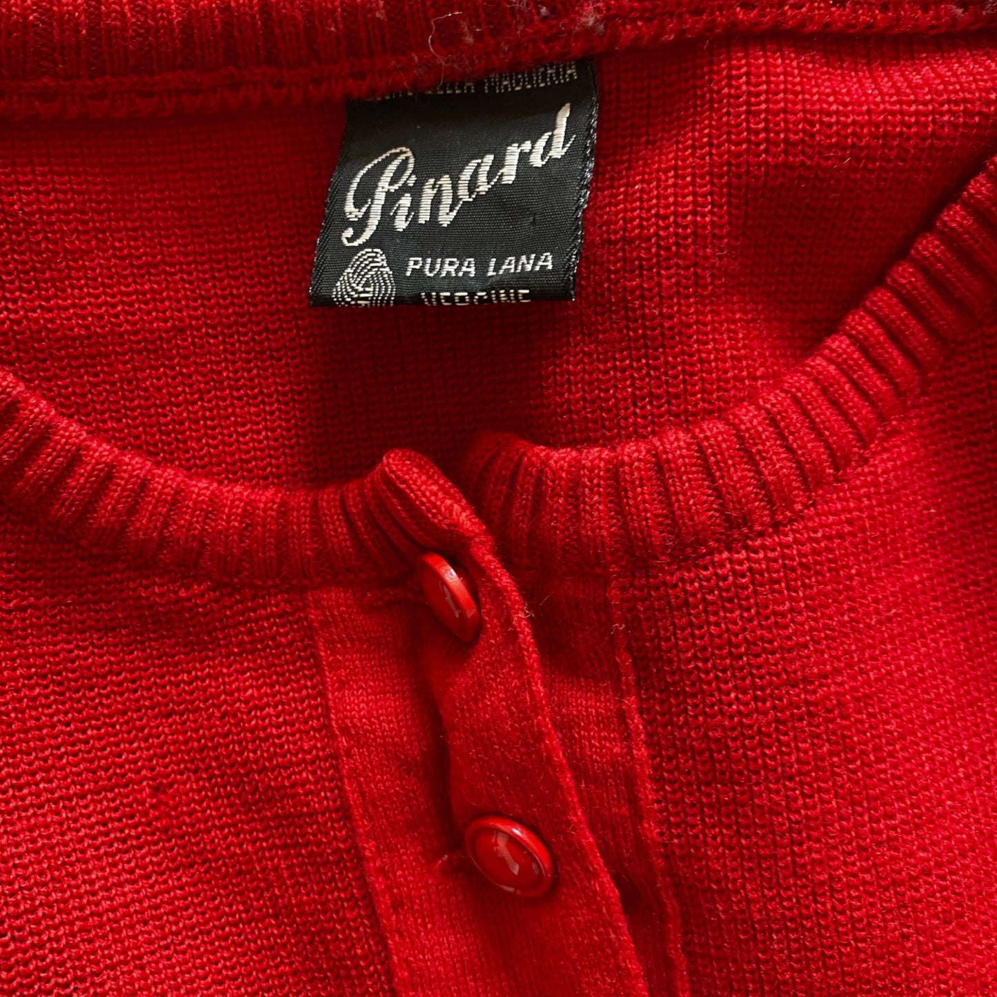 Vintage Red 80s Crew Neck Wool Jumper. Approx UK size 16-20