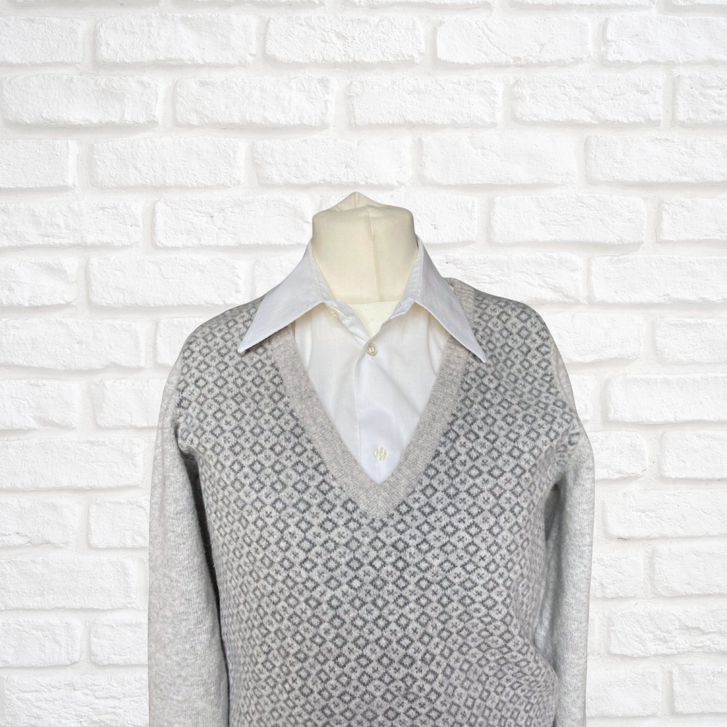 Soft Grey Marl Vintage Wool V Neck Jumper,  Approx UK size 12-16 ( w) sml to med (m)