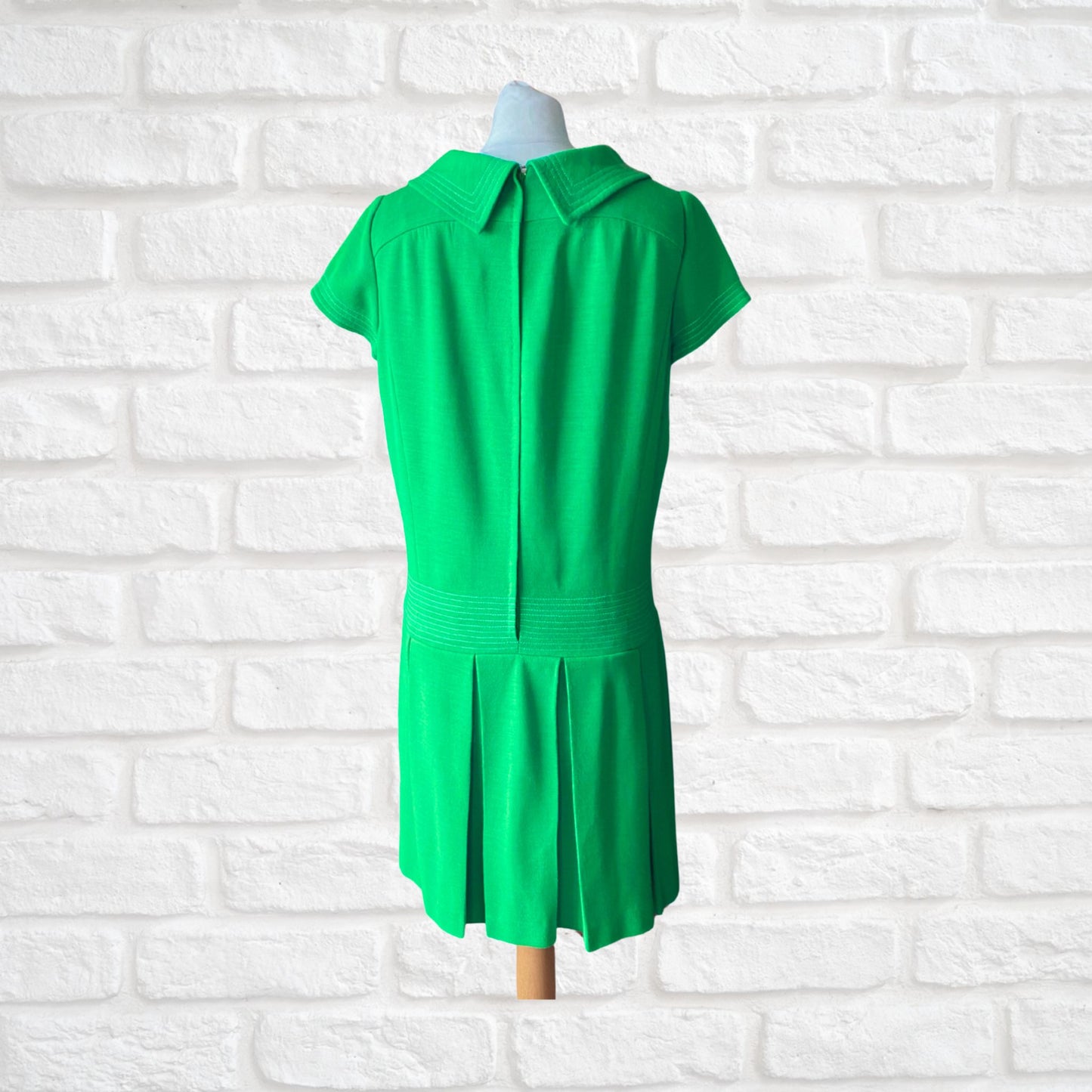 Bright Green Short Sleeved 60s Scooter Dress with Pleated Skirt .Approx UK  size 8-10