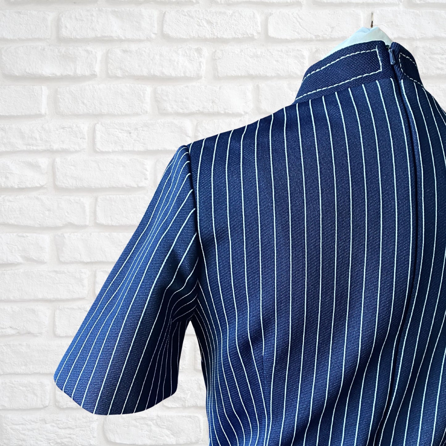 60s Vintage Mod Style Navy Blue and White Scooter Dress with Matching Belt. Approx UK size 8-10