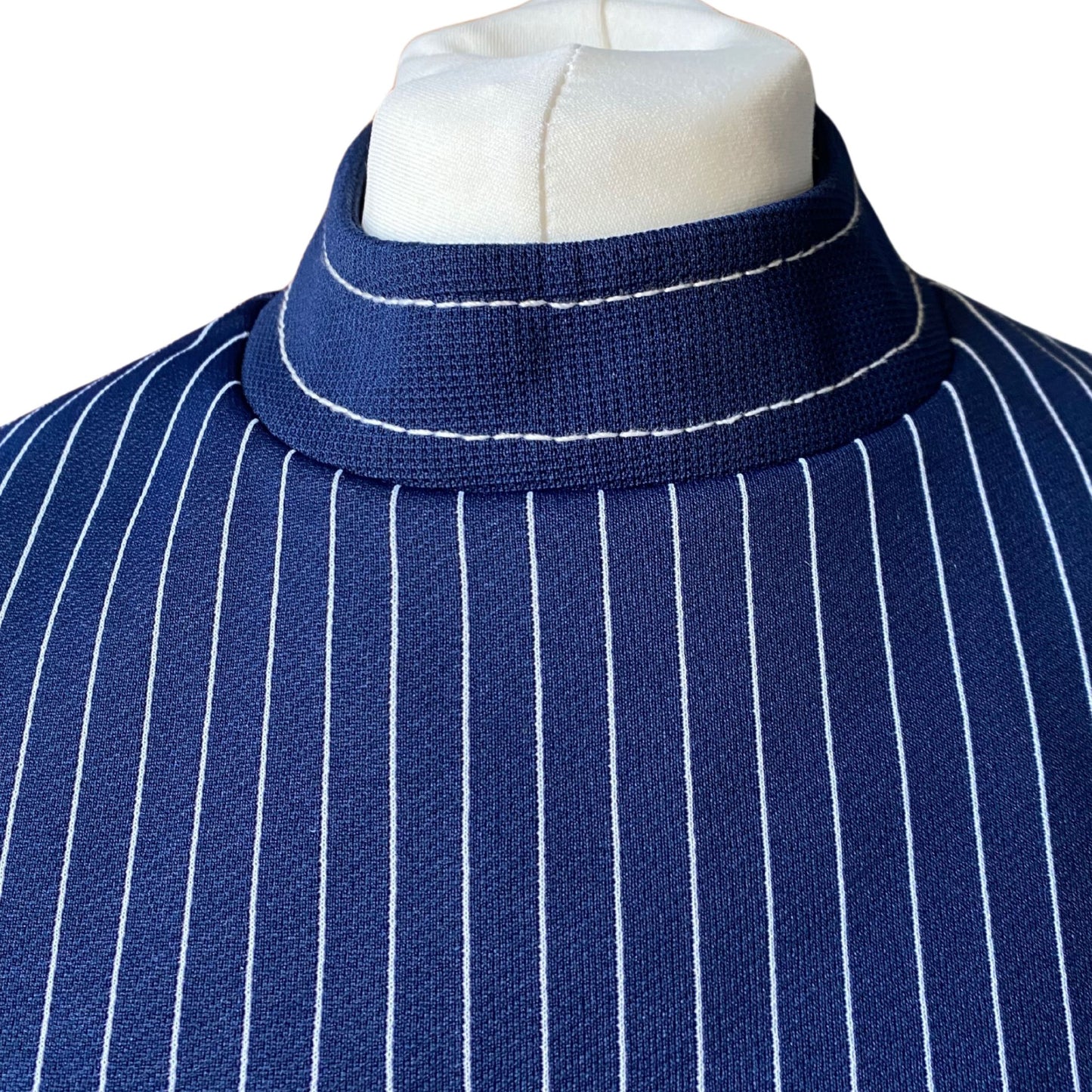 60s Vintage Mod Style Navy Blue and White Scooter Dress with Matching Belt. Approx UK size 8-10