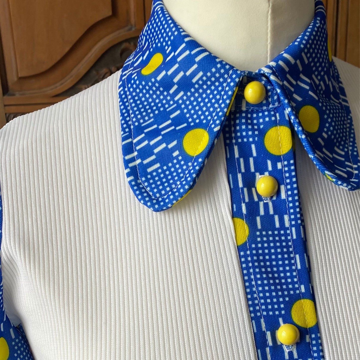 60s Blue and Yellow Geometric Print Mini Shirt Dress.  Approx UK size 10-12