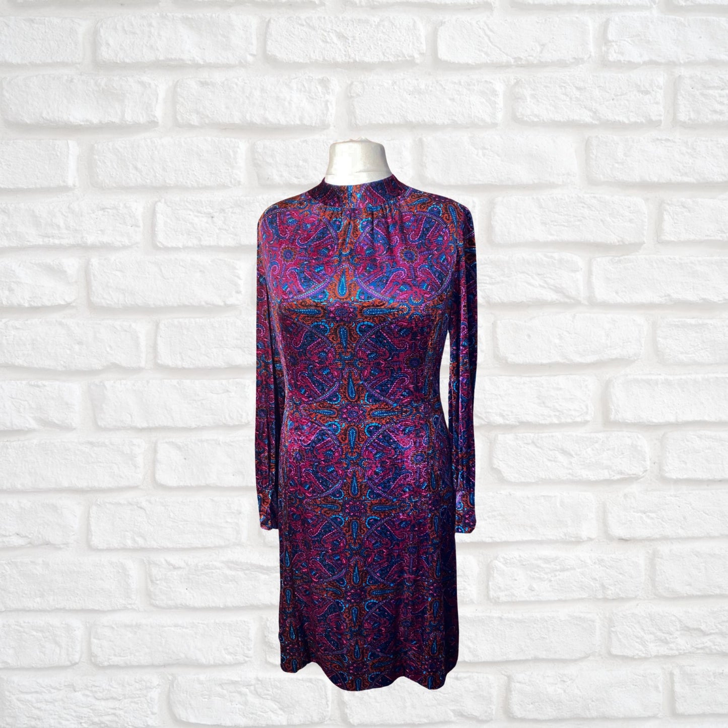 Vintage Velvet Purple Paisley 60s Style A line Dress. Approx UK size 14-16