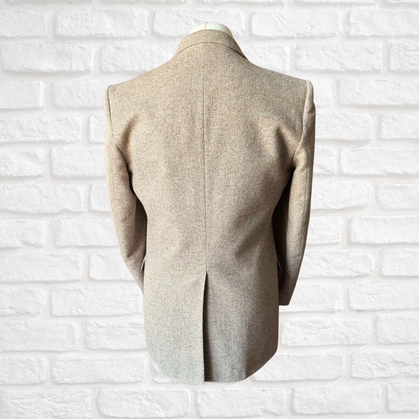 Vintage 1970s Centaur, British Made Herringbone Weave Wool Blend Blazer . Approx UK size M- L ( mens)