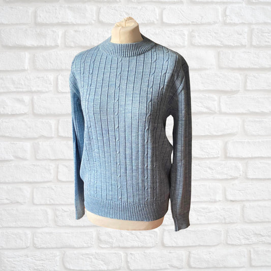 Vintage blue ribbed cable knit crew neck sweater. Approx UK size 12-14(w) sml to med (m)