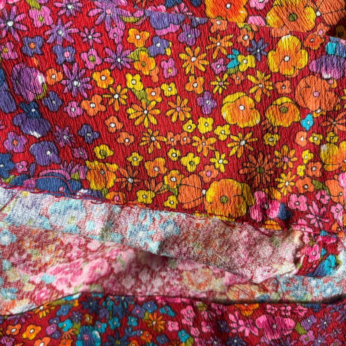 60s Vintage Hawaiian Textured Cotton Floral Smock Dress/ Muumuu/ Kaftan. Approx UK size 12 -14