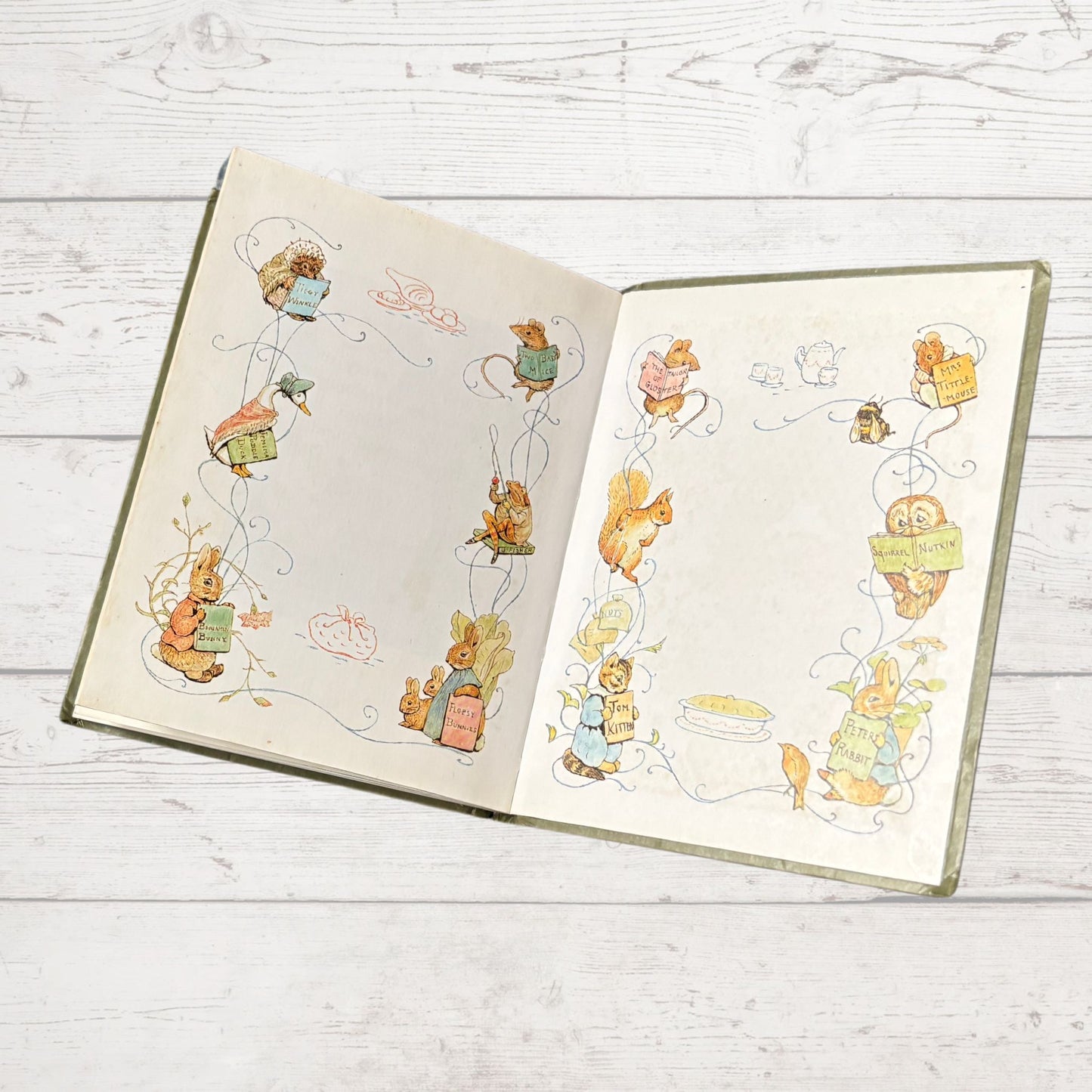 The Tale of Two Bad Mice. Vintage Beatrix Potter book. 1987 edition