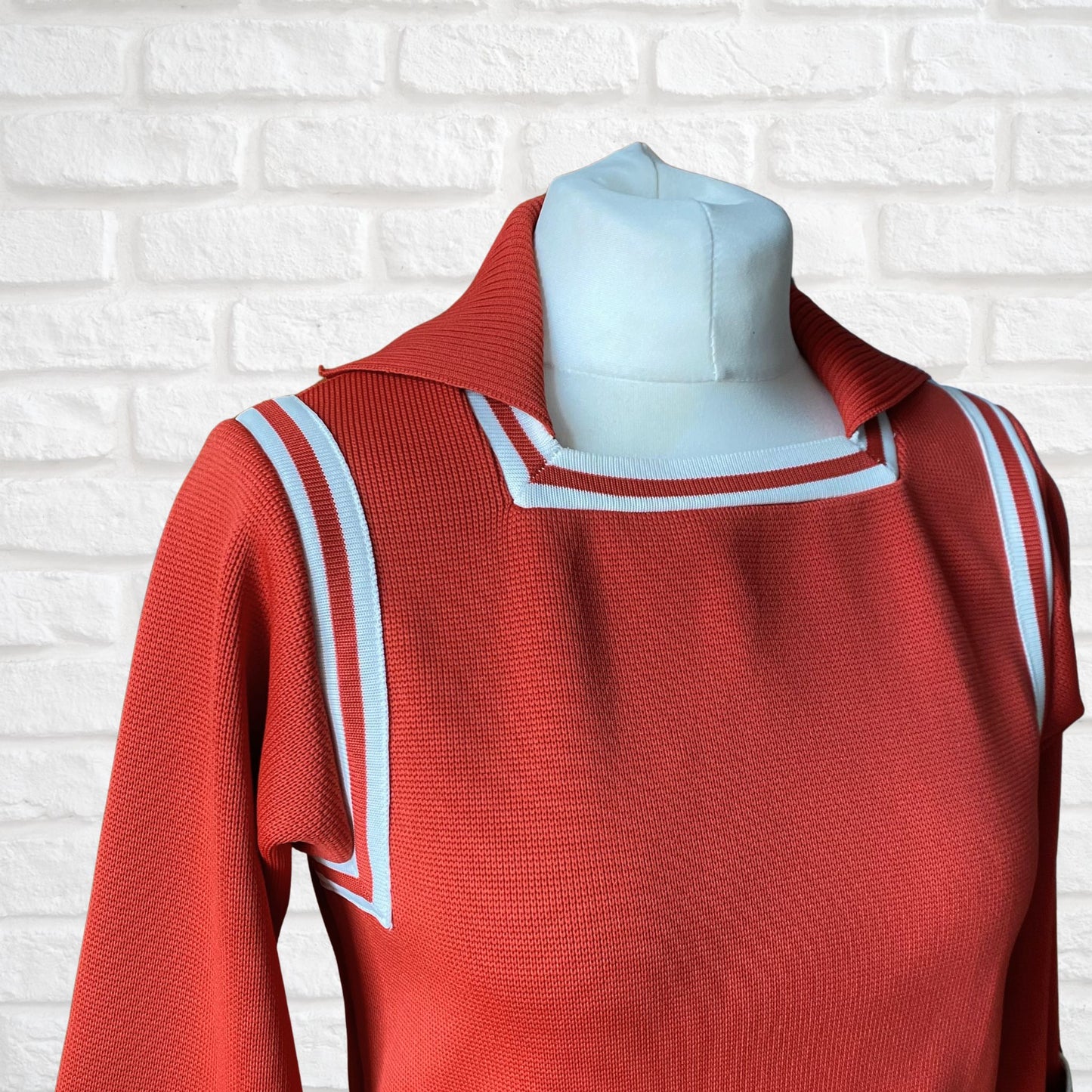 Vintage 1920s style Howard Wolf burnt orange and white skirt suit. Approx UK size 10-12