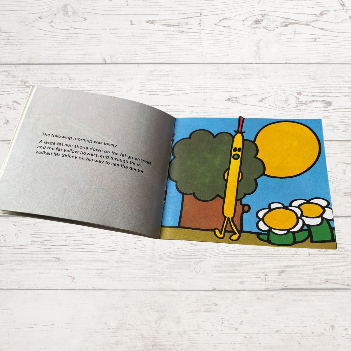 Mr. Skinny by Roger Hargreaves. Original 1970s The Mr Men series. 1978 edition. Great Gift Idea