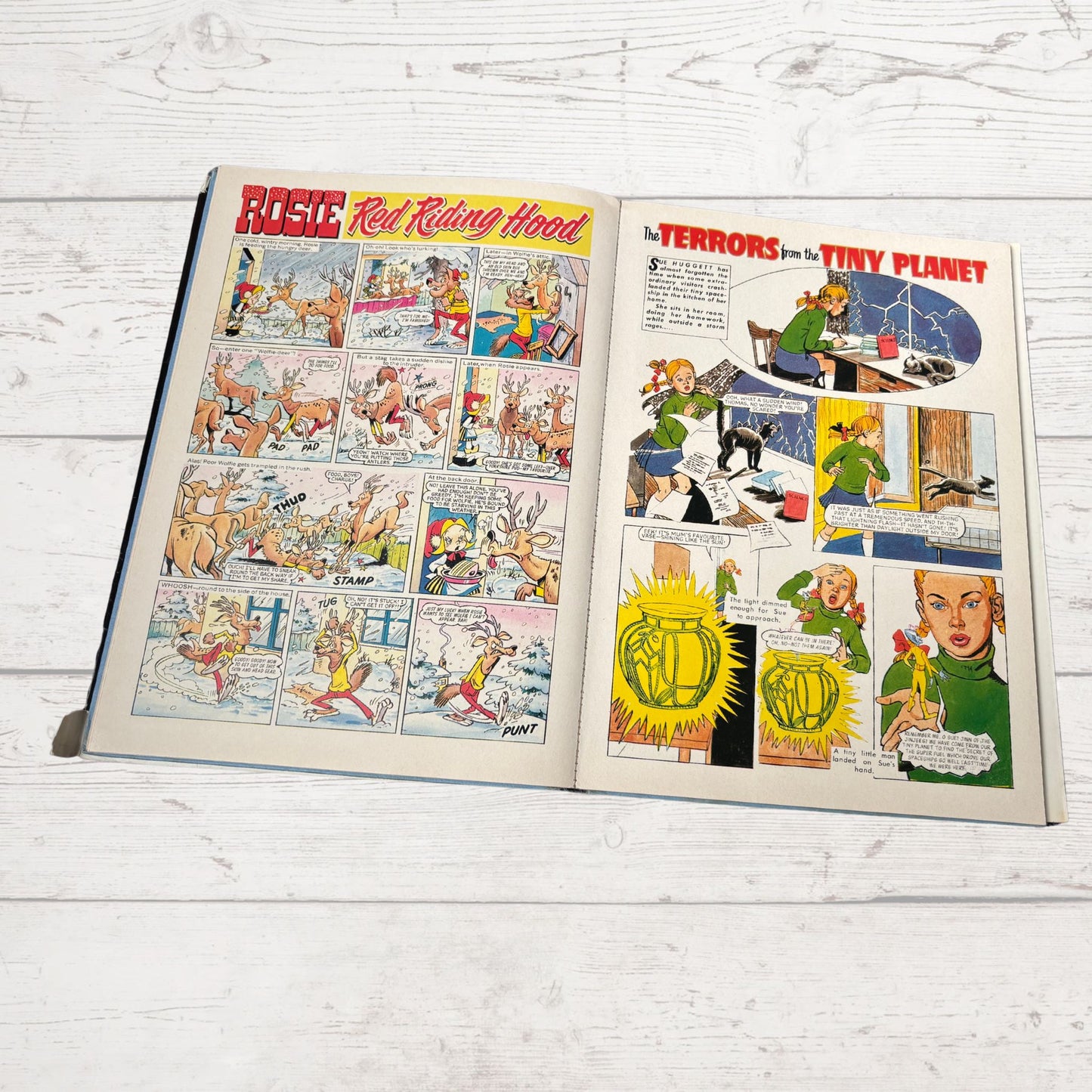 Vintage Diana Annual 1971, full of fiction, fashion, fun and nostalgia. Great gift idea