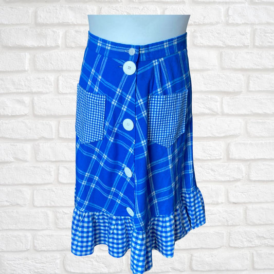 Vintage blue and white rockabilly style button down checked skirt. Approx UK size 18